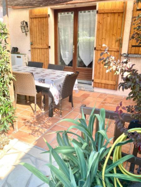 Maison provençale 6 personnes